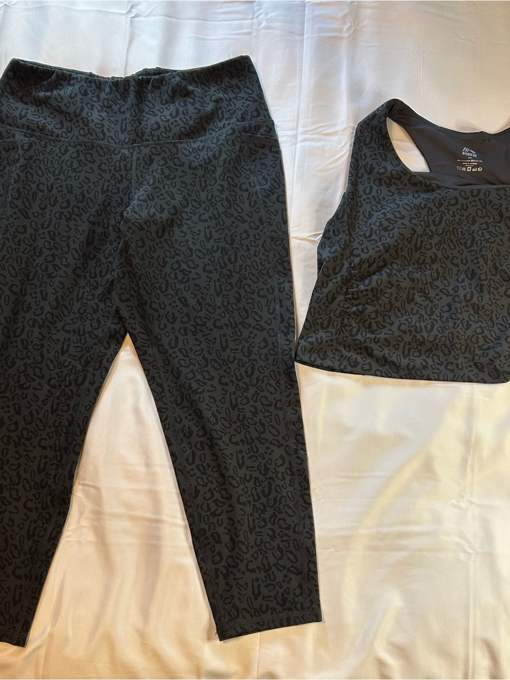 Reebok Black Charcoal Leopard Print Racerback Sports Bra and Legging set